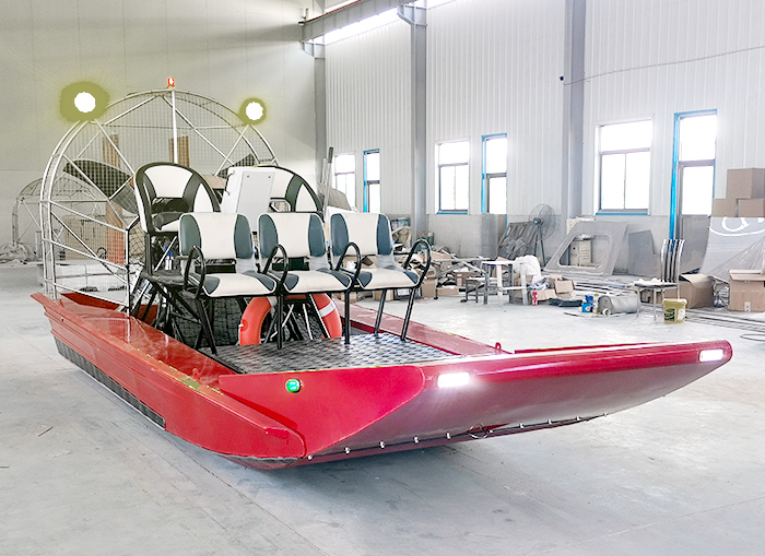 Abelly Desain Airboat untuk Penyelamatan, Turis dll di rawa dan area air dangkal
