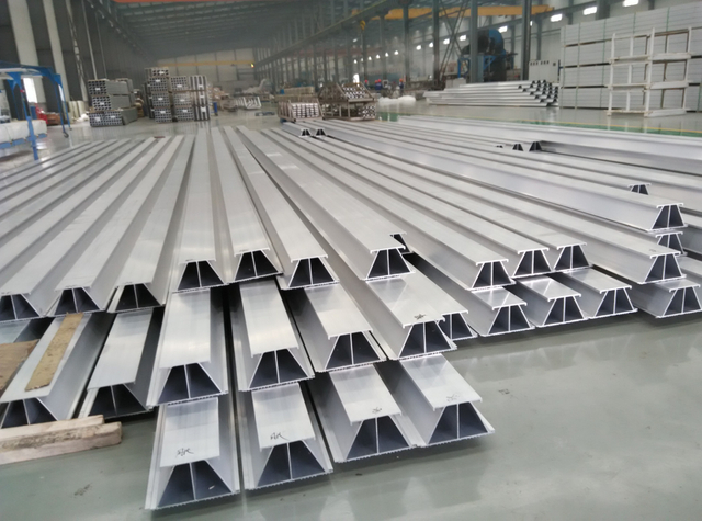 Papan ekstrusi aluminium yang dipesan lebih dahulu untuk Helideck dengan sertifikat ABS/DNV/LB